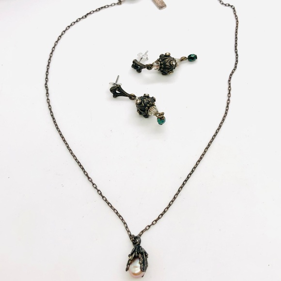 Vintage ORLY BARUCH Pearl Necklace & Rhinestone Earrings - Picture 3 of 17